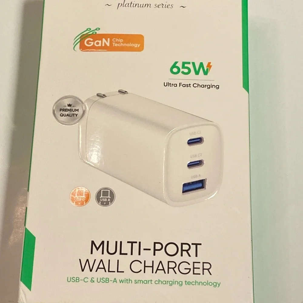 NWT A Charged Life 65W Ultra Fast Charging Multi-Port Wall Charger USB-C